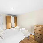 St Clair 2 Bedroom - Leigh, Apartment *