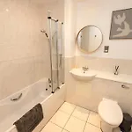 شقة Stylish 2-bedroom In Leith *