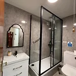 4 Royal Mile Flat Near Castle Apartamento Edimburgo