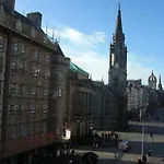 Royal Mile Apartament *