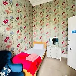 Eliza House 3*