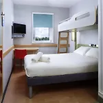 Ibis Budget Park 3*