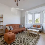 Barnton Grove Getaway *