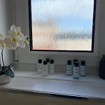 Stylish Leith Tram To Centre & Airport Apartment