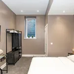Morningside Private * Edinburgh