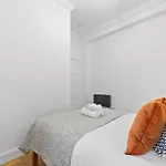 Διαμέρισμα Burnets Close 2 Bedroom - *