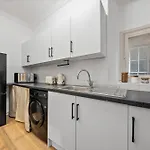 Διαμέρισμα Burnets Close 2 Bedroom -