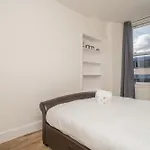 Cosy Flat In Historic Old Town - Pass The Keys