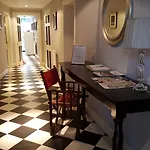 Pensionat Retreat 4*