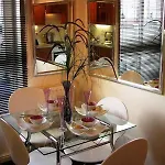 Lochend Serviced Appartement *