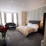 Palmerston Appart hôtel