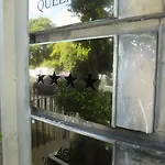 Queens Vendégház 4*