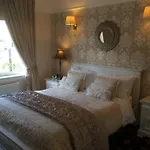 Aaran 4* Edinburgh