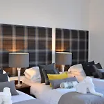 فندق Edinburgh37