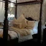 Aaran Konukevi 4*