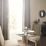 Fountain Court - Royal Garden Apartahotel Edimburgo