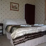 Alba Hills 3* Edynburg