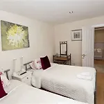 Pensjonat Alba House 3*