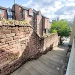 Apartamento Joivy Amazing Location - Charming By The Castle!
