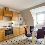 Joivy Inviting Near Leith Walk Apartamento Edimburgo