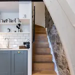 Linton Collection - Blackfriars Lofts Apartment