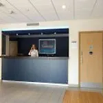 Travelodge Airport Ξενοδοχείο 3*