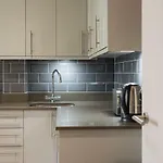 Апарт-отель Fountain Court - Grove 4*