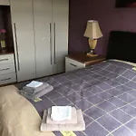 Hillhouse 3* Edinburgh