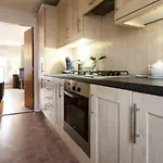 דירה 20/5 Timber Bush