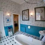 Apartman Escape To @ Albyn Place *