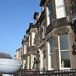Edinburgh37 إدنبرة