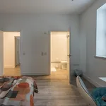 Haymarket Spacious 3 Bedroom Street Level Lejlighed *