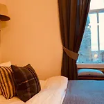 Apartment The Royal Mile By Reserve *