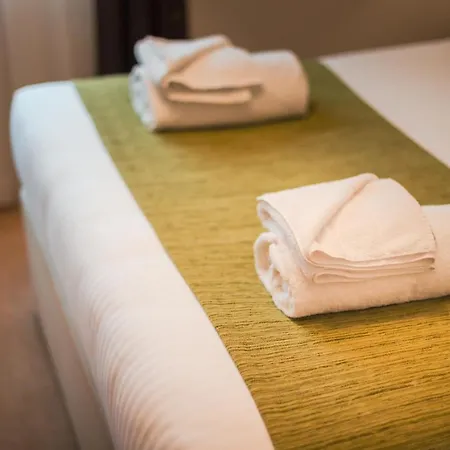 Appart hôtel The Knight By Mansley 4*