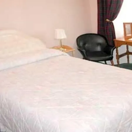 Ecosse Hotel 4*