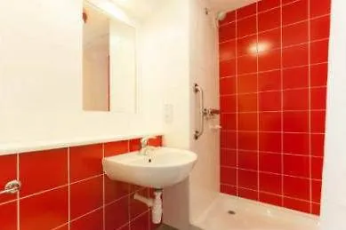 Travelodge Waterloo Place 호텔