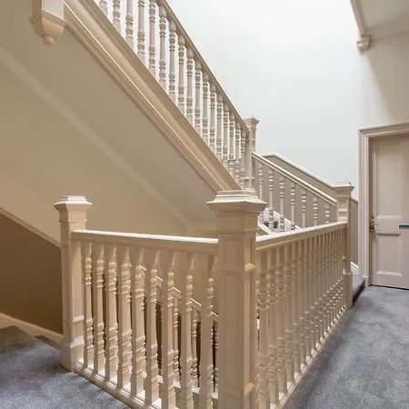 Joivy Haymarket 4*
