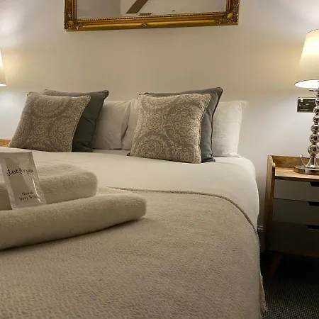 Apart-hotel Royal Mile Balconies By The Castle Edimburgo