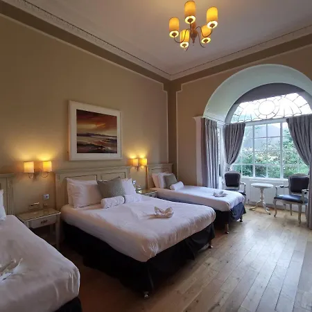 The Haymarket Lairg Konukevi