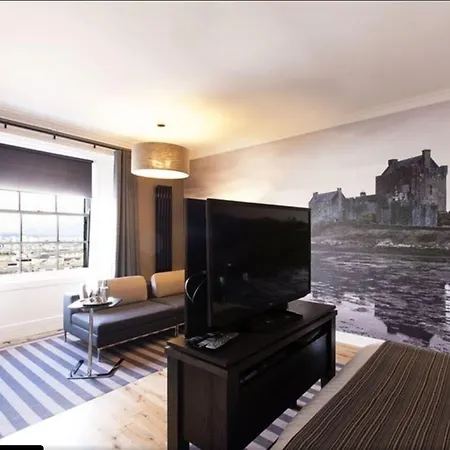 & Picardy Place 4* אדינבורו