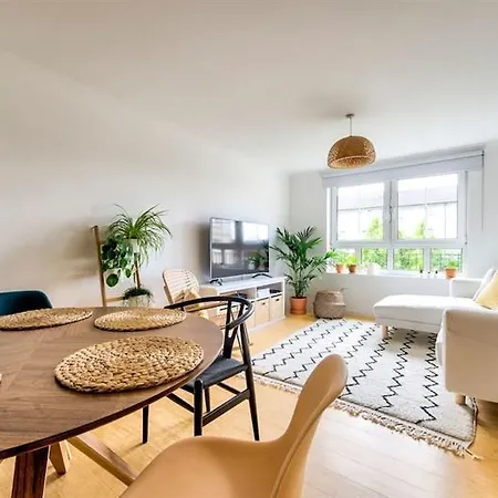 Chic Modern In Leith 爱丁堡