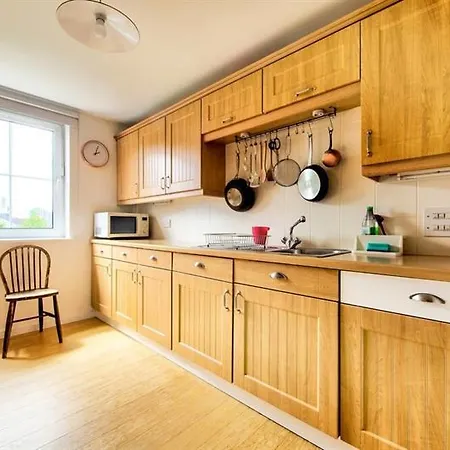 公寓 Chic Modern In Leith *
