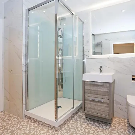 شقة Joivy Modern And Airy Flat On The Historic Royal Mile *