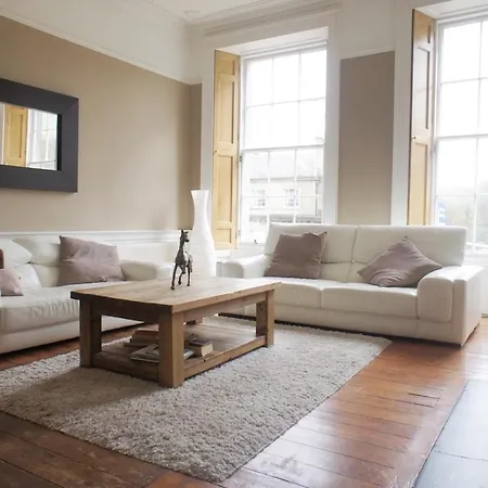 Apartment Windsor Street Edinburgh