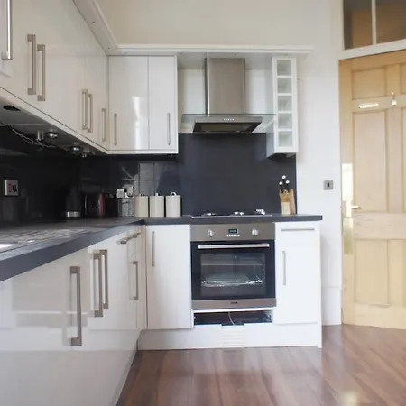 Windsor Street Apartment Edinburgh