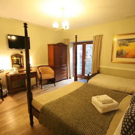 The Haymarket Lairg إدنبرة