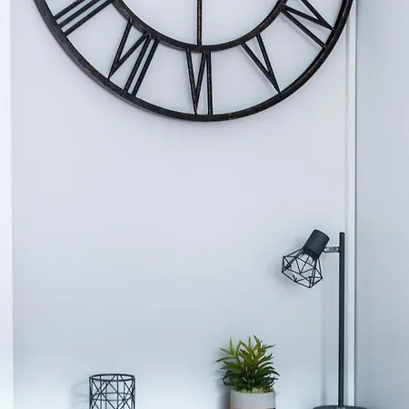 Apartment Centre Stylish With Free Parking *