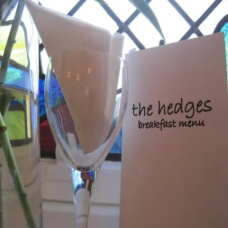 Bed & Breakfast The Hedges Bed & Breakfast Edinburgh