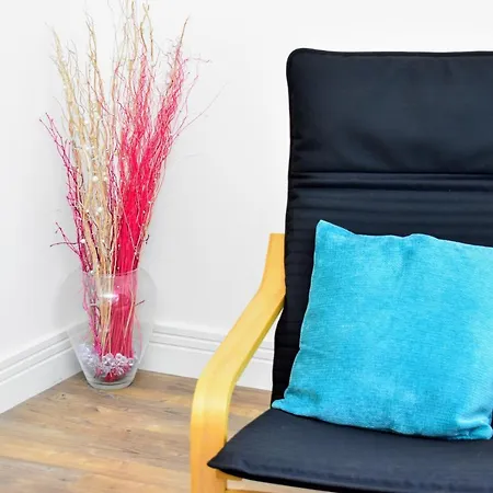 Stevedore Place - 3br Waterfront Townhouse In Trendy The Shore *
