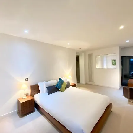 Quartermile Serviced Aparthotel Edimburgo